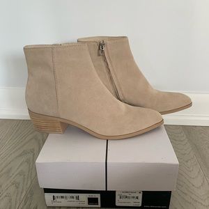 New with box. Dolce Vita Aislin Dune Suede Ankle Boots. Size 9.